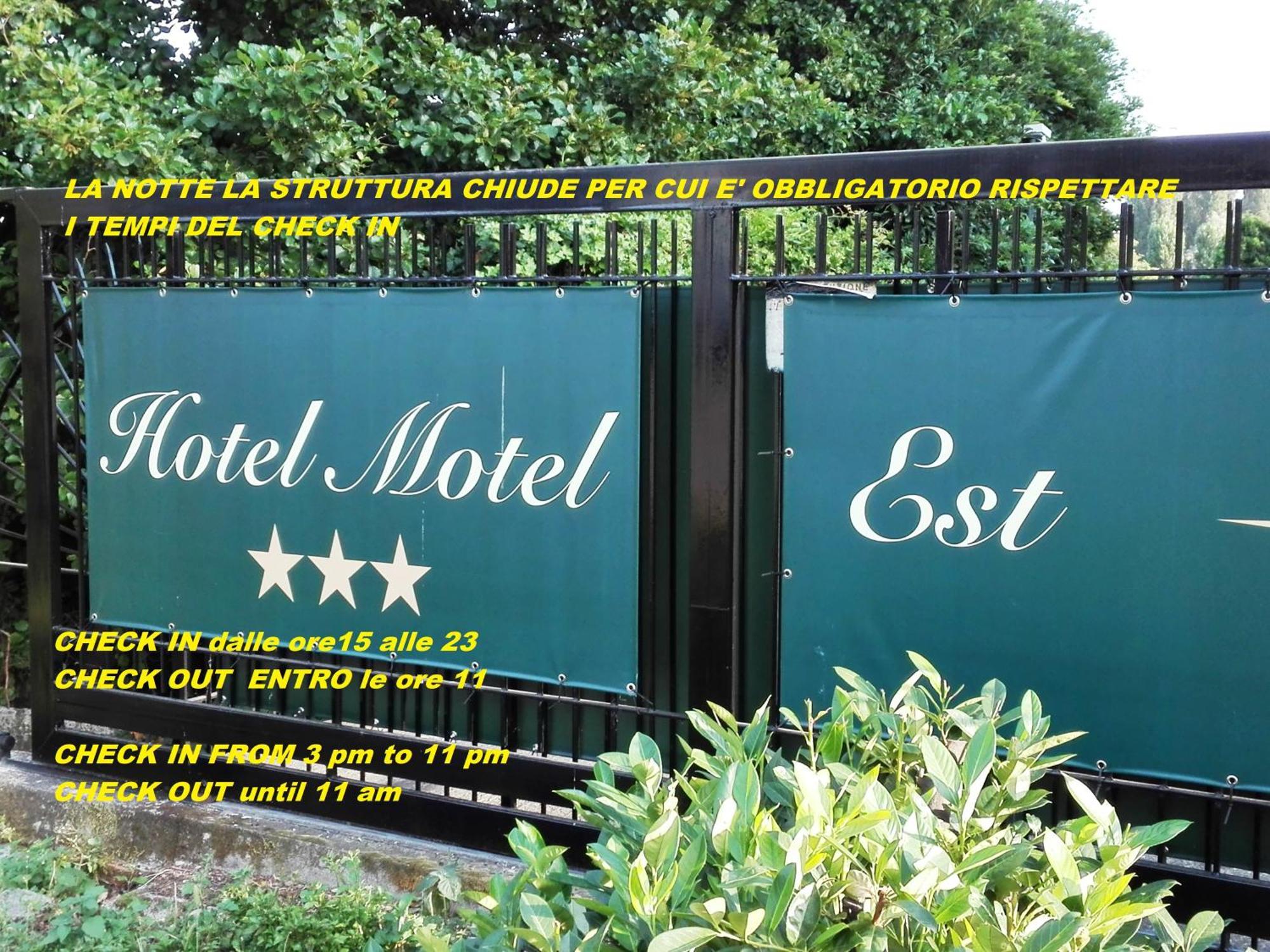 פסקיארה בורומאו Hotel Motel Est מראה חיצוני תמונה